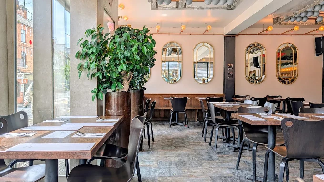 The Taste Social dining room in Market Harborough